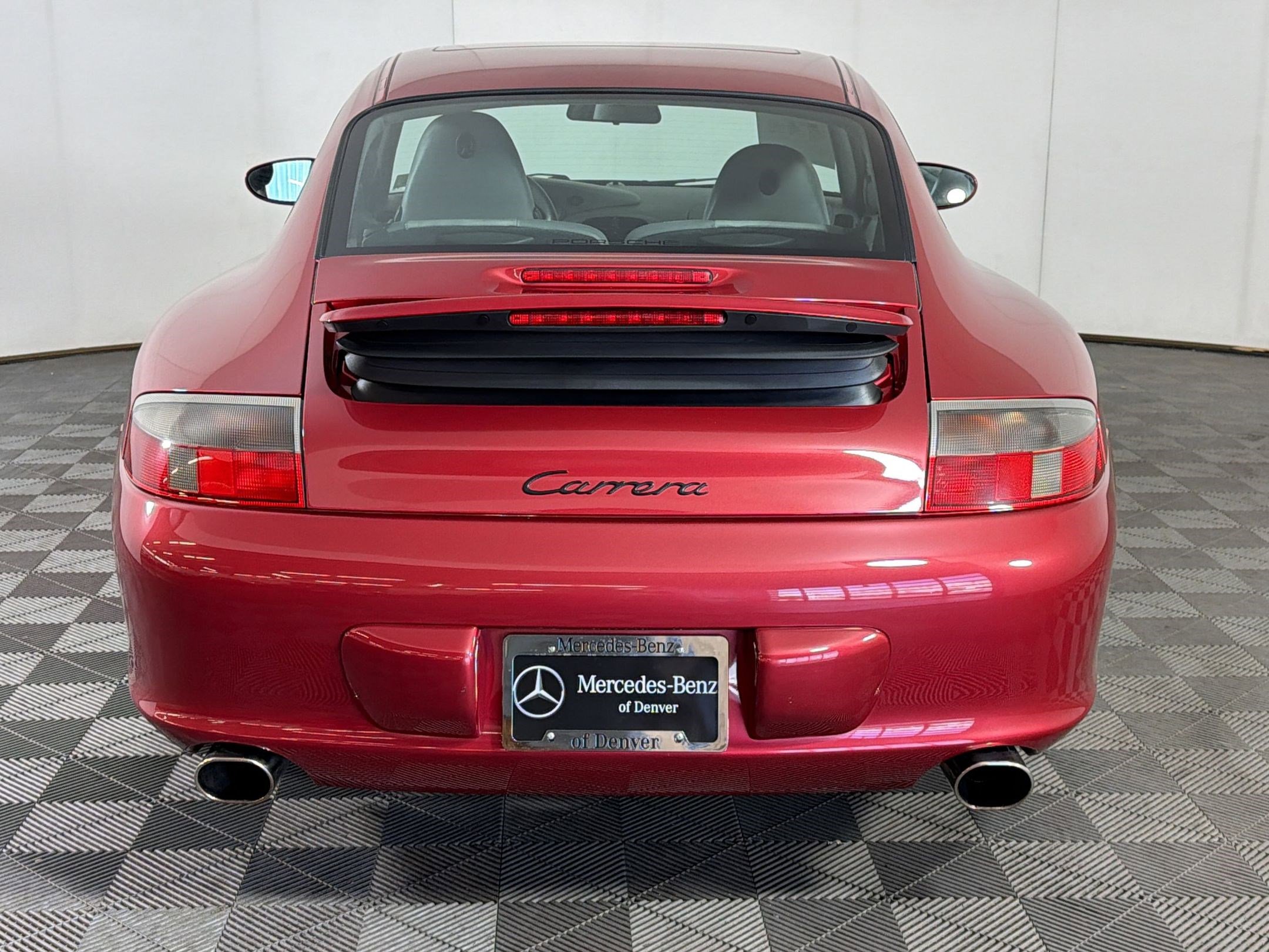 Used 2003 Porsche 911 Carrera RWD image 10