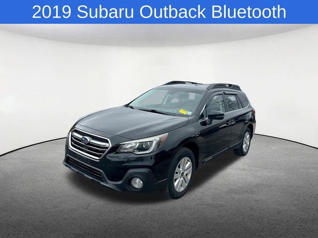 Used 2019 Subaru Outback 2.5i Premium AWD/4WD image 1