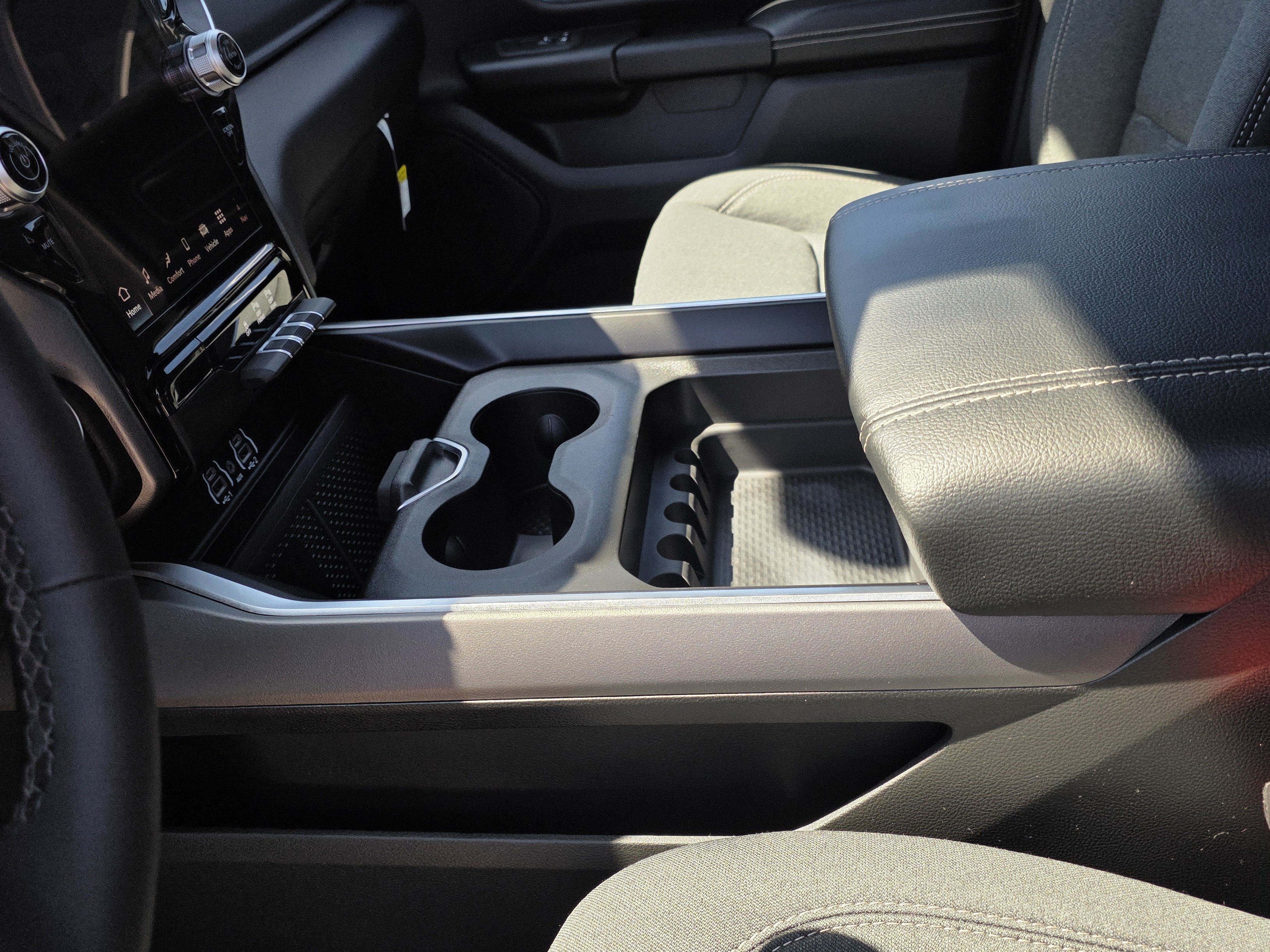 New 2026 RAM 1500 Big Horn AWD/4WD image 12