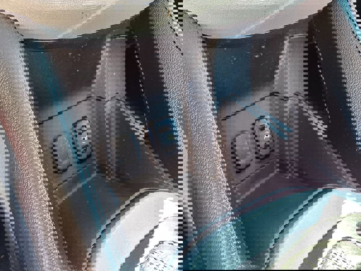 Used 2016 Chevrolet Volt LT image 28