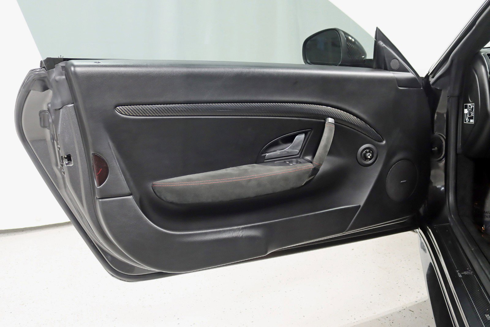 Used 2017 Maserati GranTurismo Sport image 38