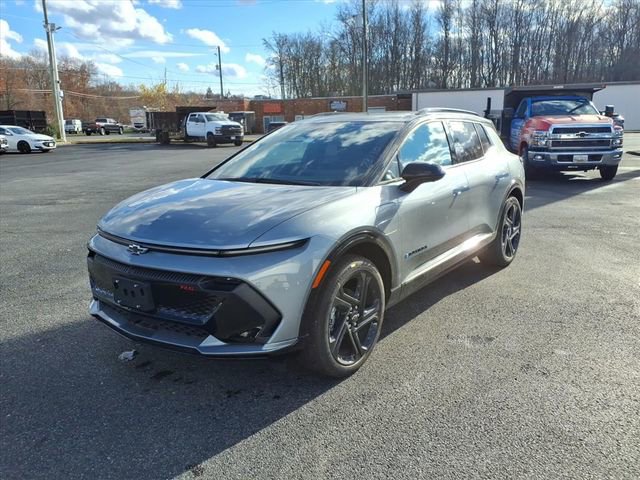 New 2026 Chevrolet Equinox EV RS image 4