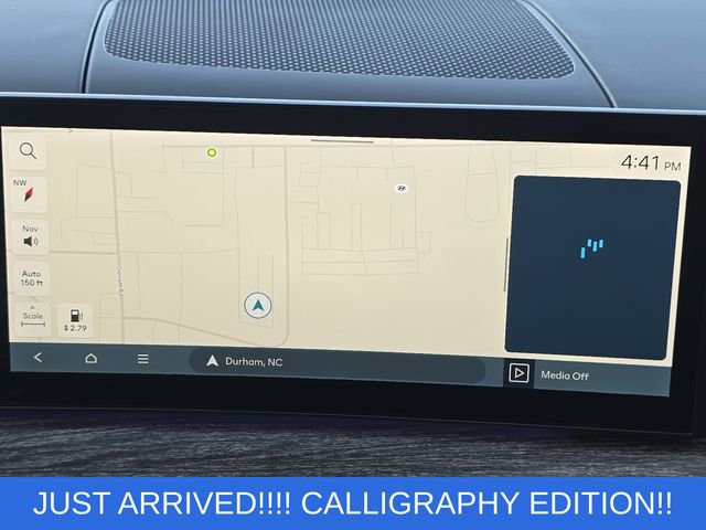 Used 2024 Hyundai Santa Fe Calligraphy image 24