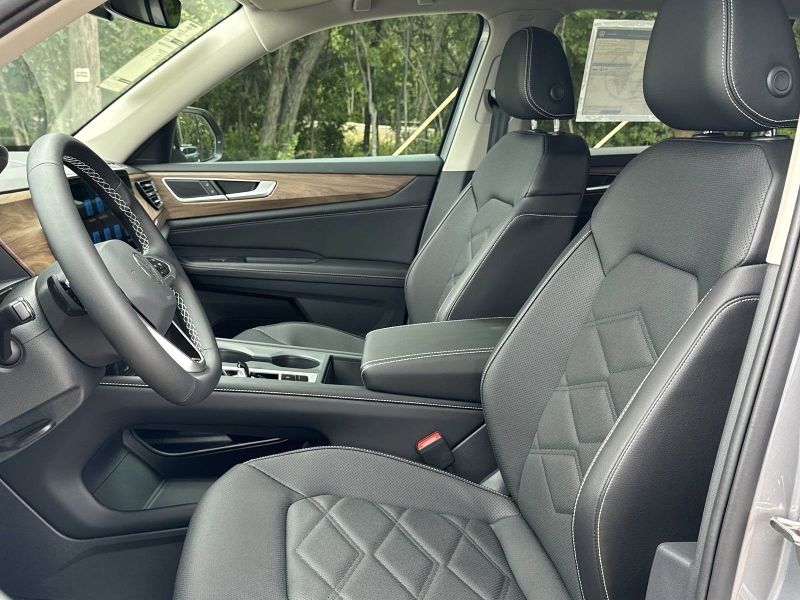 Certified 2026 Volkswagen Atlas SE image 8