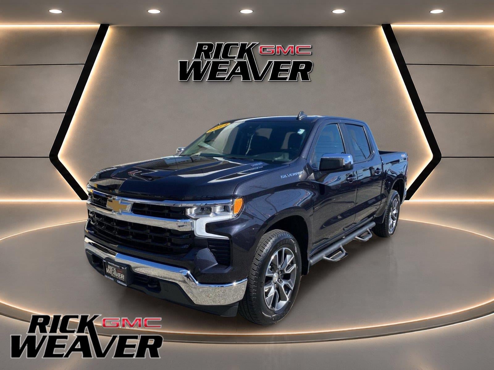 Used 2024 Chevrolet Silverado 1500 LT