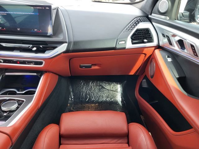 Used 2023 BMW XM w/ M Driver's Package image 26