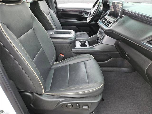 Used 2023 GMC Yukon XL SLT image 27