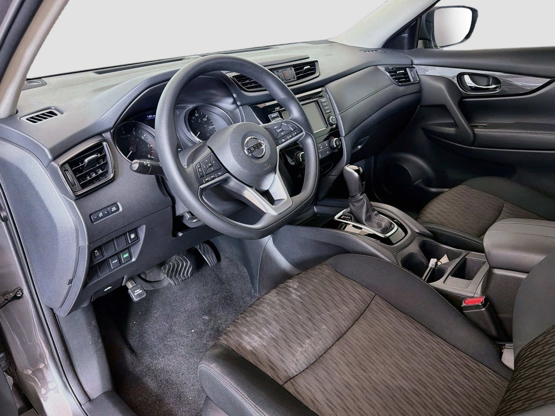 Used 2018 Nissan Rogue S FWD image 23