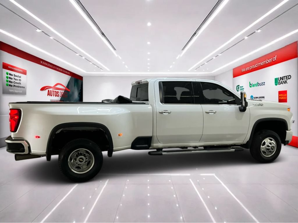 Used 2021 Chevrolet Silverado 3500 High Country AWD/4WD image 8