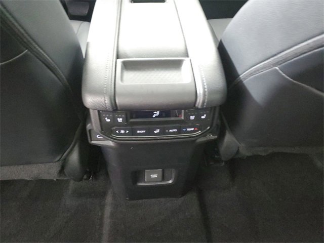 Used 2024 Toyota Grand Highlander AWD Hybrid image 15