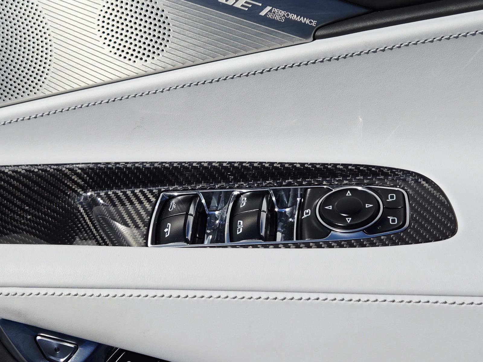 Used 2022 Chevrolet Corvette Stingray Premium Conv w/ Z51 Performance Package image 38