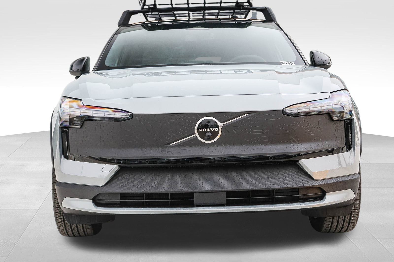 New 2026 Volvo EX30 Cross Country Ultra w/ Protection Package Premier image 2