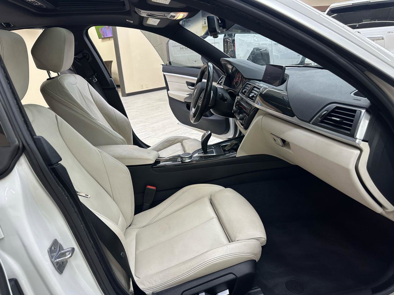 Used 2019 BMW 430i Gran Coupe w/ Convenience Package image 43