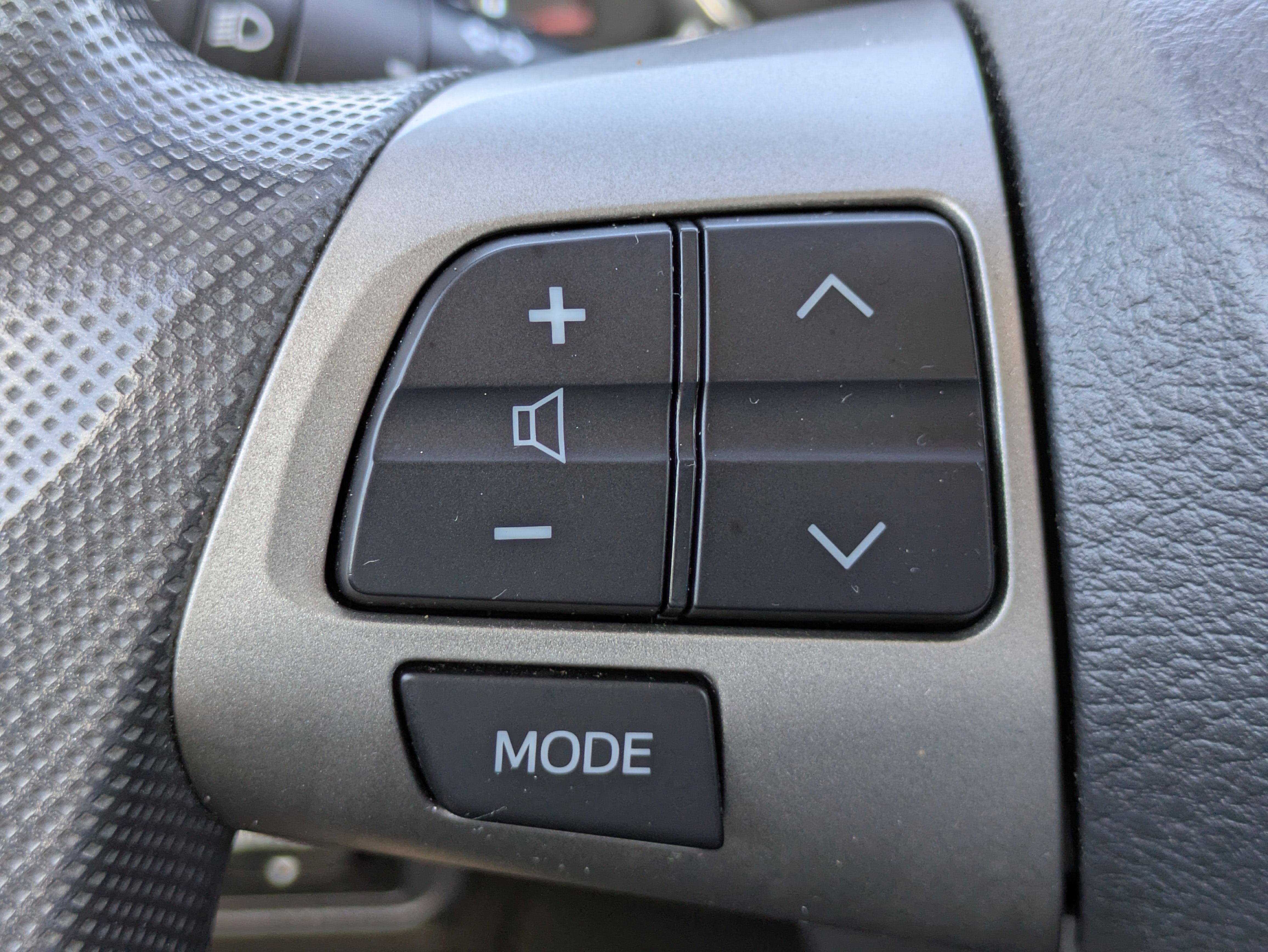 Used 2012 Toyota Corolla L image 23