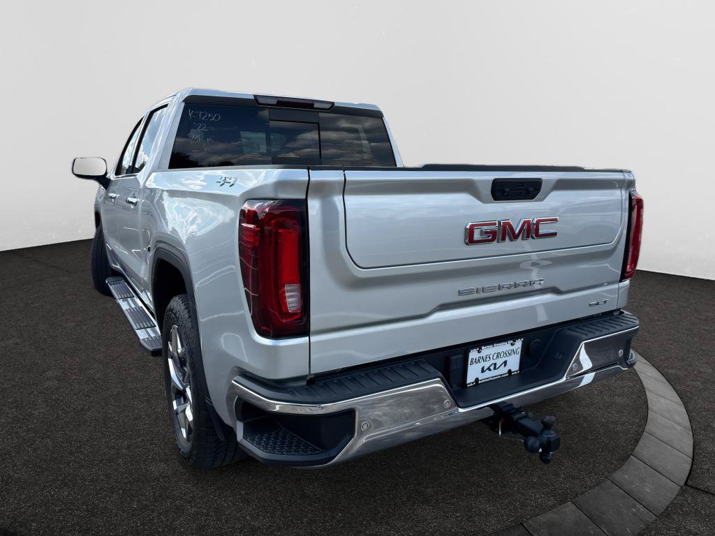 Used 2022 GMC Sierra 1500 SLT w/ SLT Premium Plus Package AWD/4WD image 7