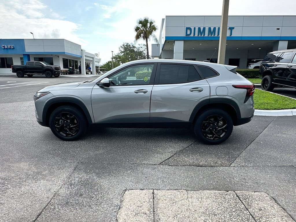 Certified 2024 Chevrolet Trax LS FWD image 8