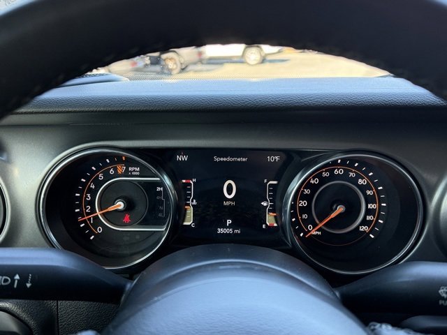 Used 2023 Jeep Gladiator Willys image 16