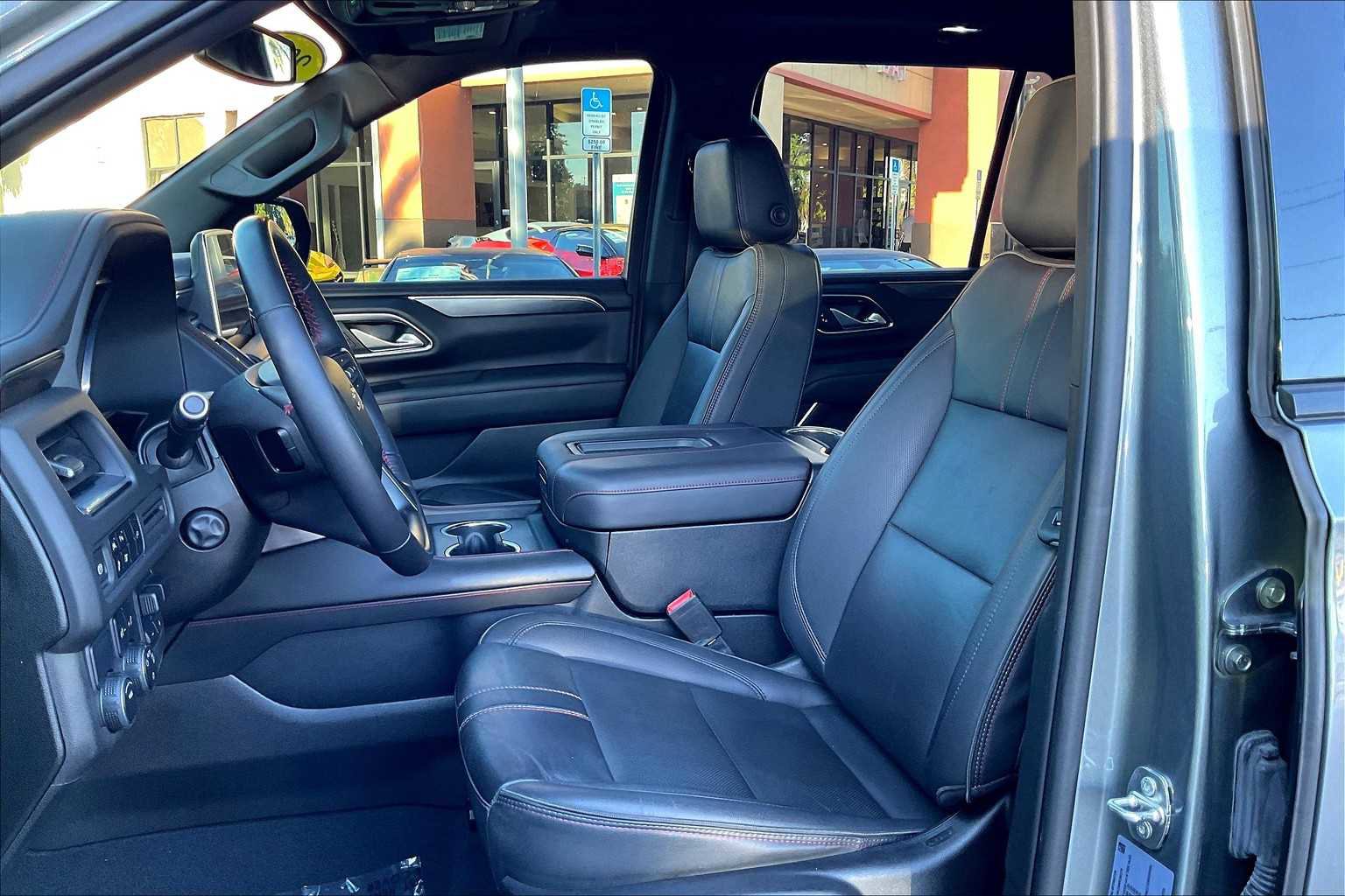 Certified 2022 Chevrolet Tahoe RST w/ Luxury Package image 24