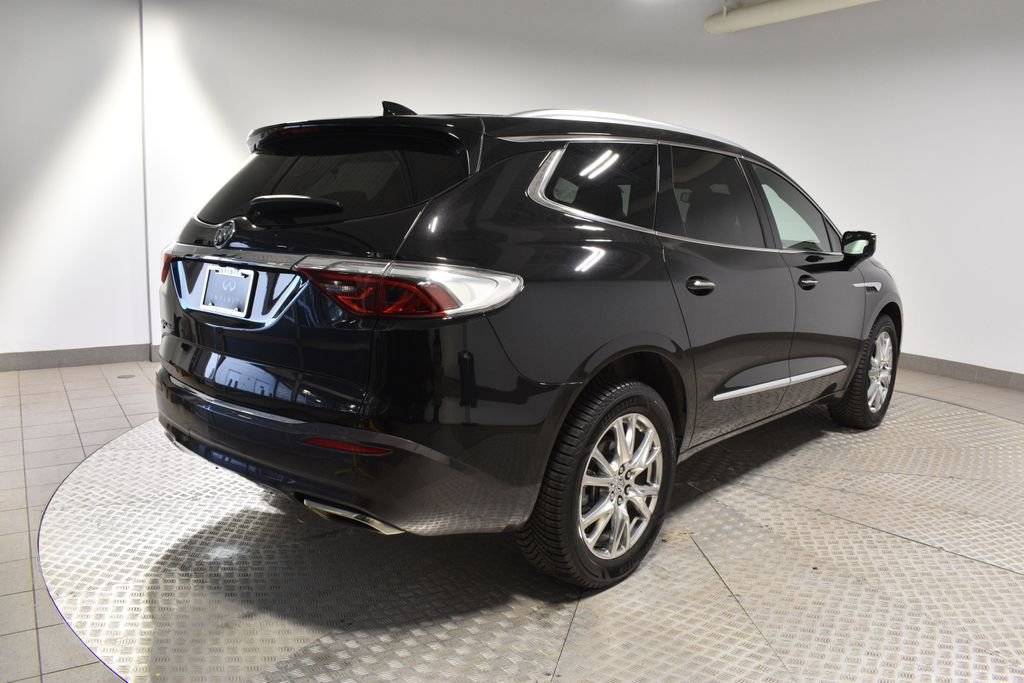 Used 2023 Buick Enclave Essence w/ Experience Buick Package image 7