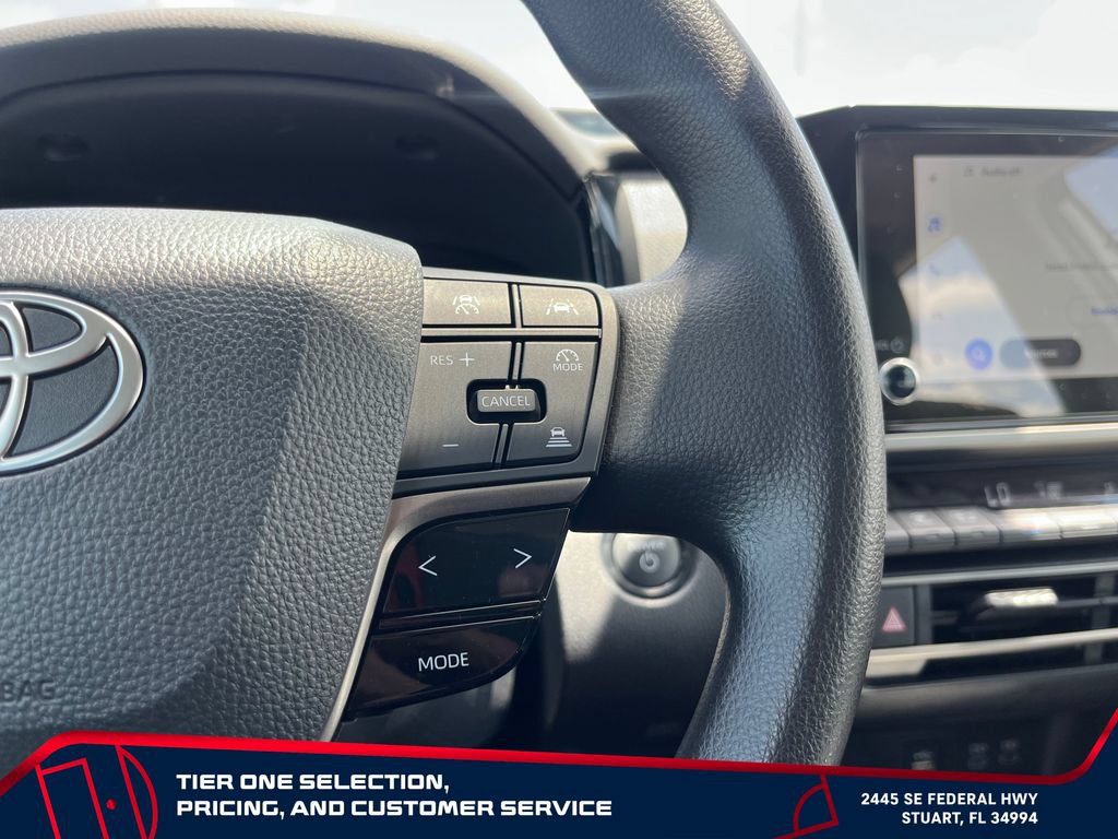Used 2025 Toyota Camry LE FWD image 27