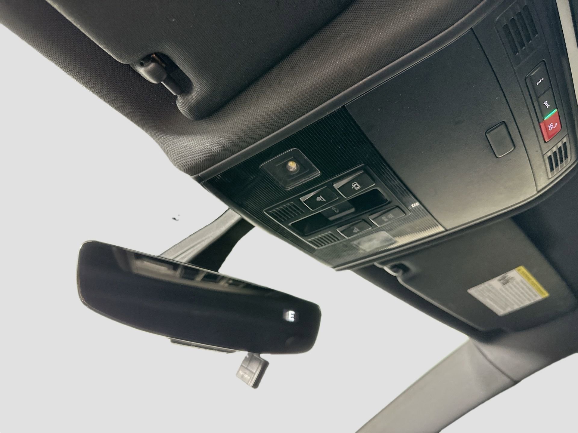 Used 2021 Volkswagen GTI SE image 19