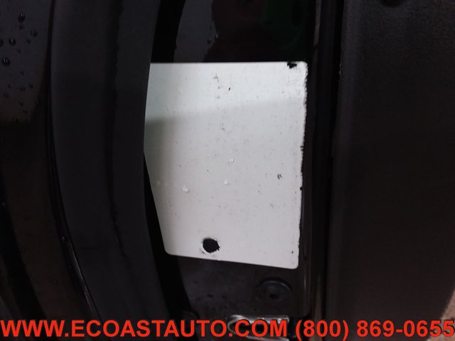 Used 2006 Pontiac Solstice Convertible w/ Premium Package RWD image 16