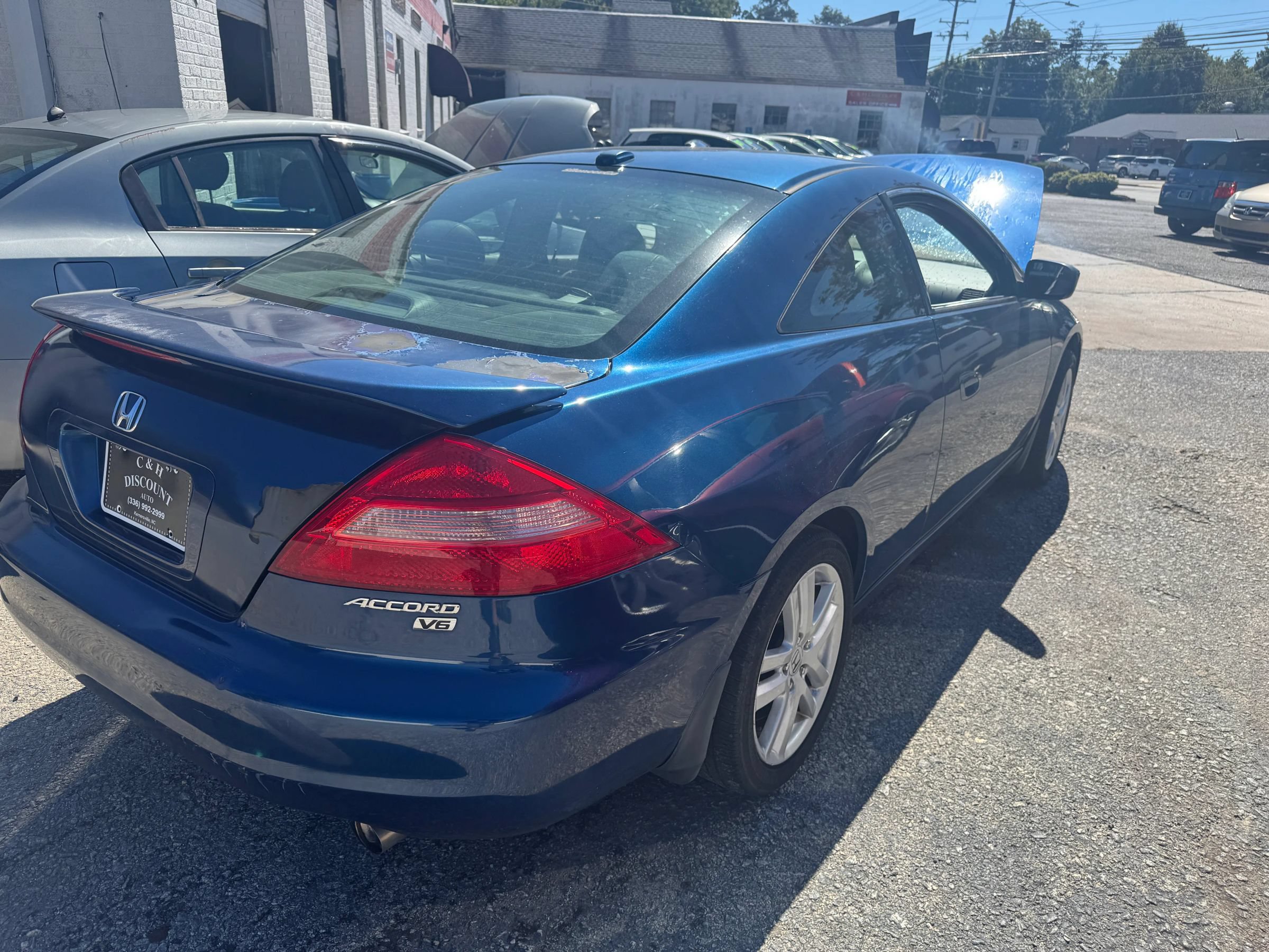Used 2004 Honda Accord EX image 4