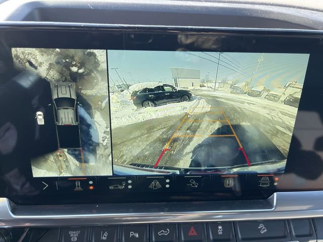 Used 2024 GMC Sierra 2500 SLT w/ SLT Premium Package image 17