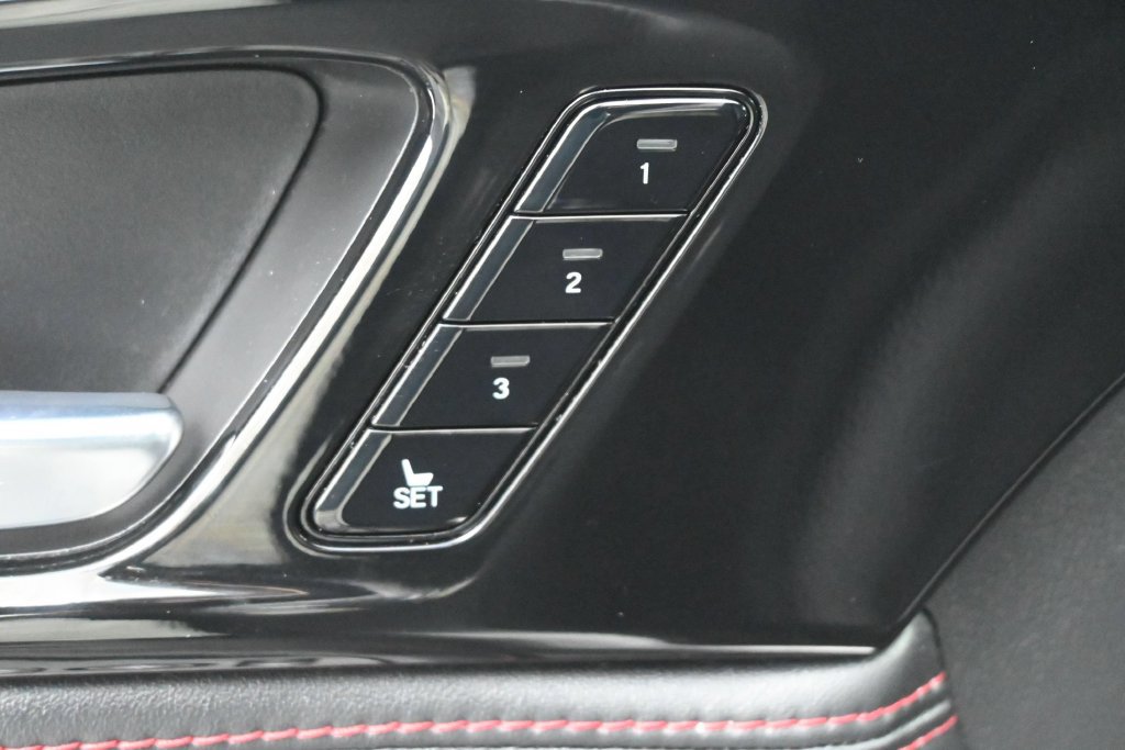 Used 2023 Acura MDX A-Spec AWD/4WD image 6