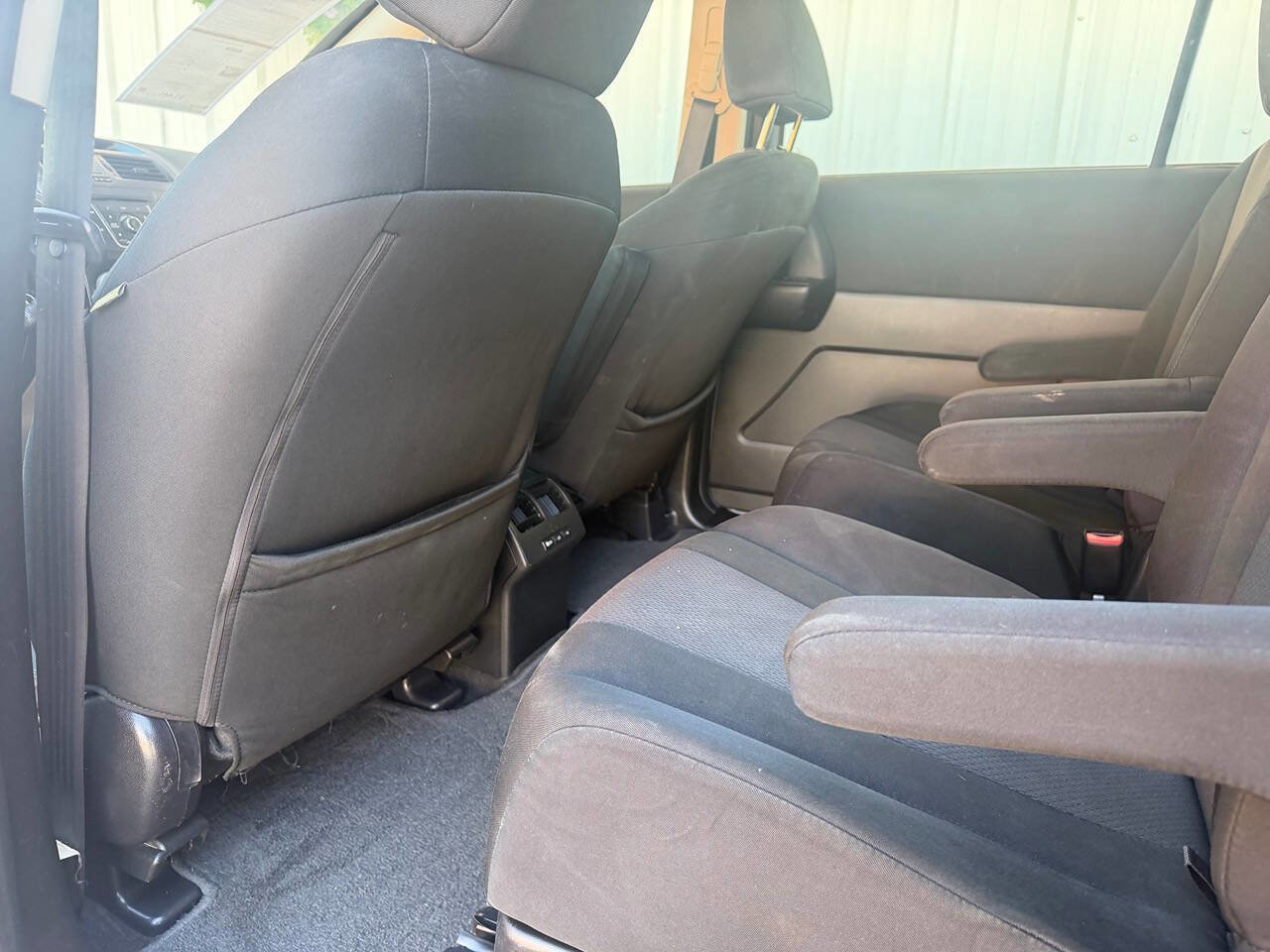 Used 2013 MAZDA MAZDA5 Sport image 25