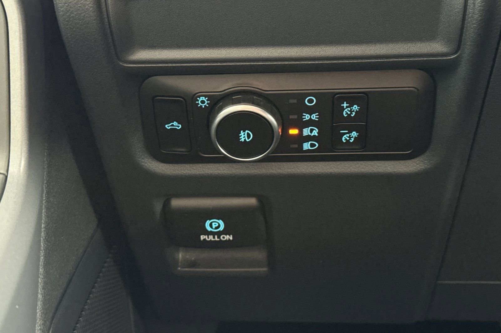 Used 2026 Ford F150 XLT w/ XLT Black Appearance Package image 29