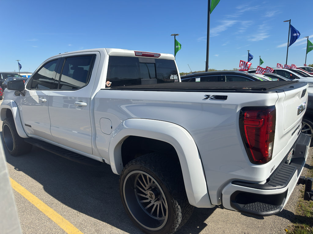 Used 2021 GMC Sierra 1500 Elevation w/ Preferred Package AWD/4WD image 3