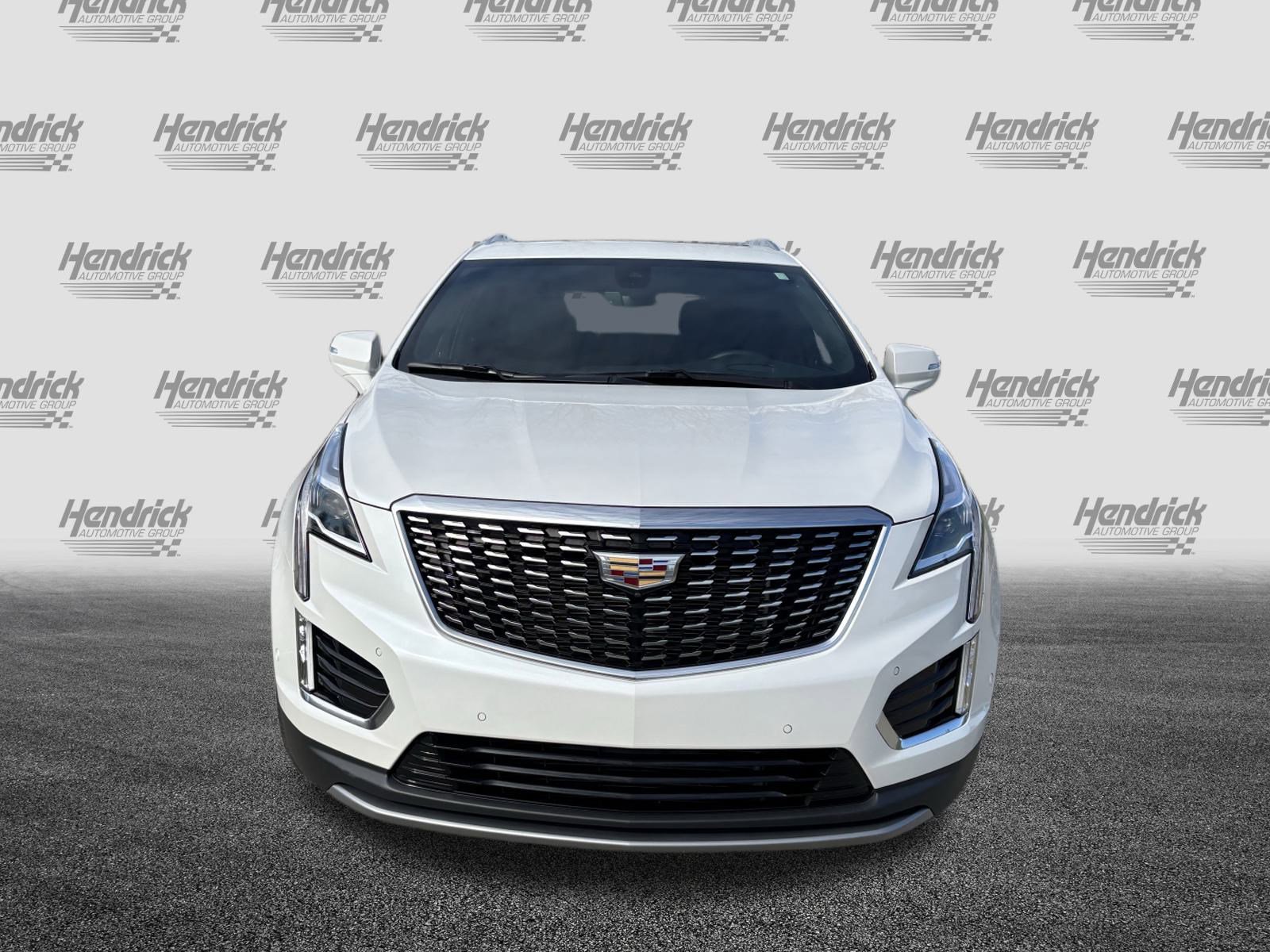 Used 2021 Cadillac XT5 Premium Luxury image 3