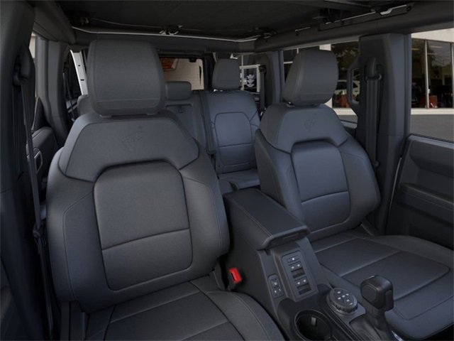 New 2025 Ford Bronco Outer Banks w/ Sasquatch Package image 10