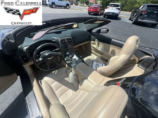 Used 2005 Chevrolet Corvette Convertible w/ Preferred Equipment Group RWD image 24