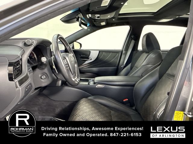 Certified 2022 Lexus LS 500 F Sport w/ Accessory Package (Z2) AWD/4WD image 5