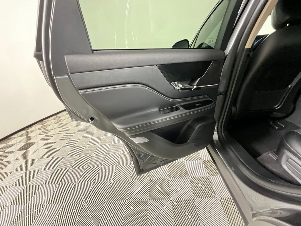 Used 2025 Lincoln Corsair FWD w/ Equipment Group 101A image 26