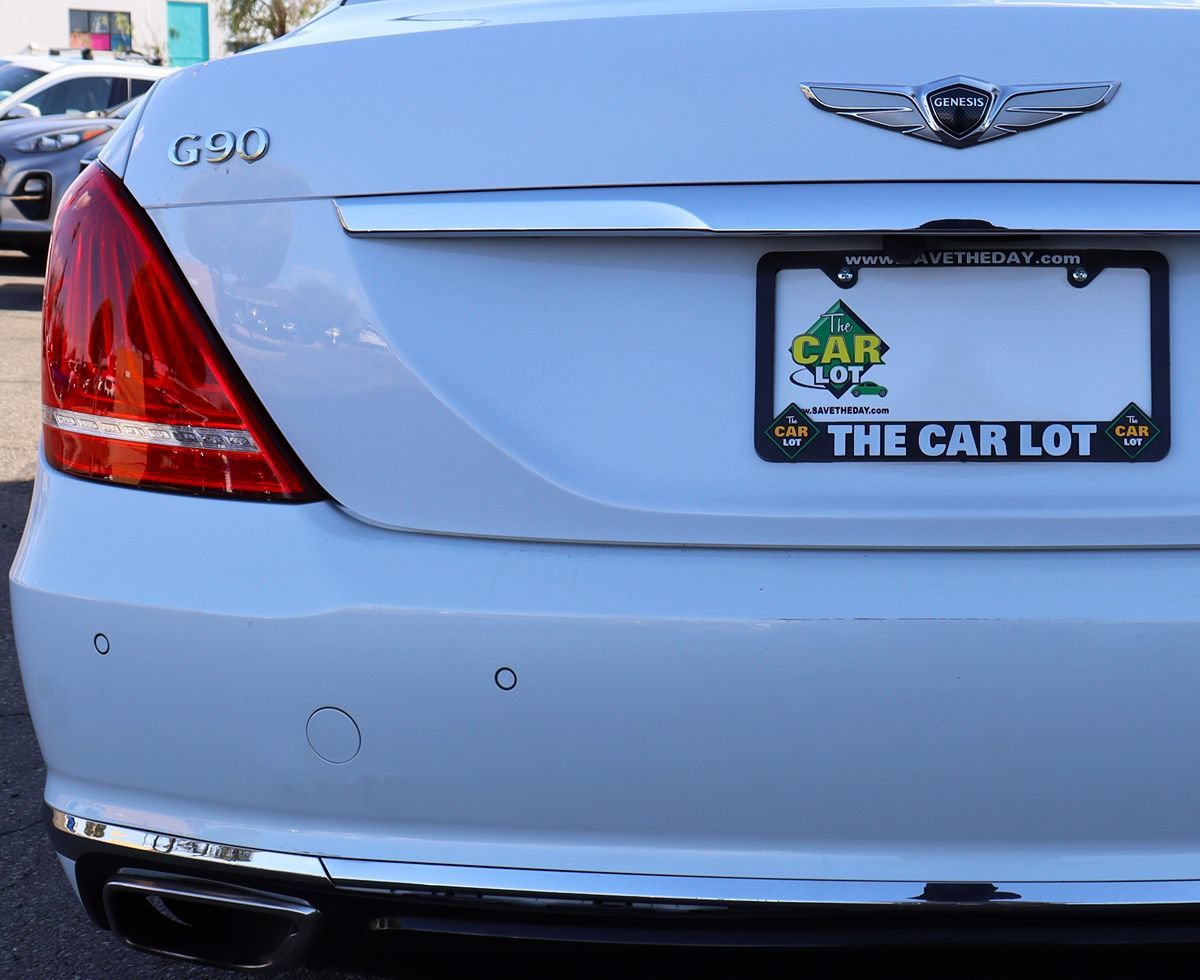Used 2017 Genesis G90 3.3T Premium RWD image 19