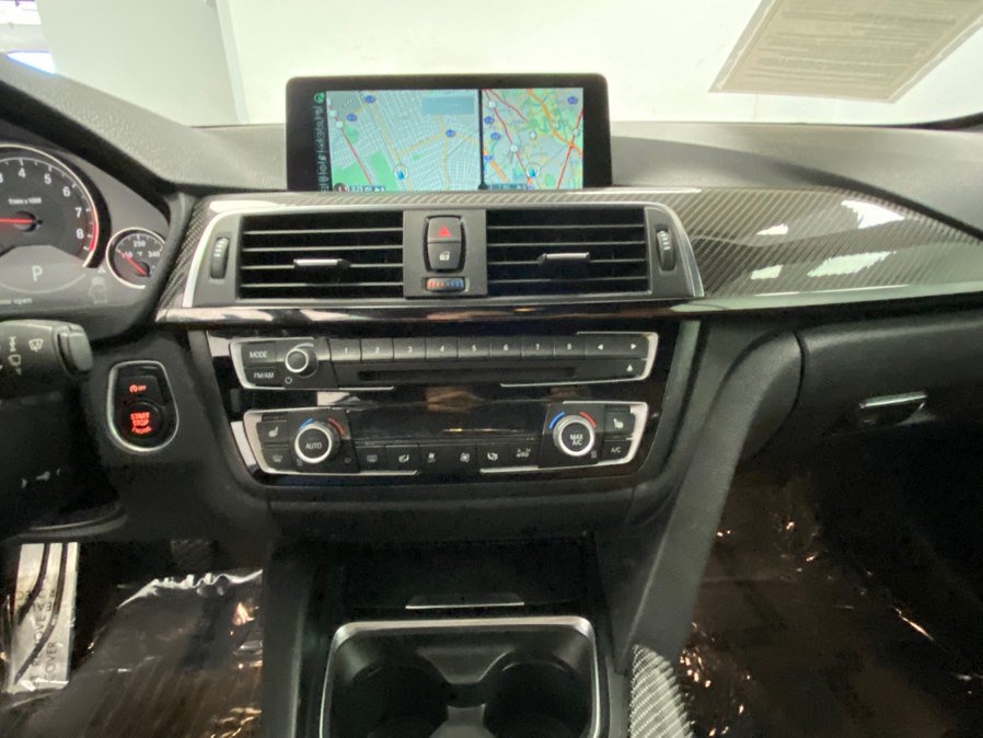 Used 2016 BMW M4 Convertible RWD image 95