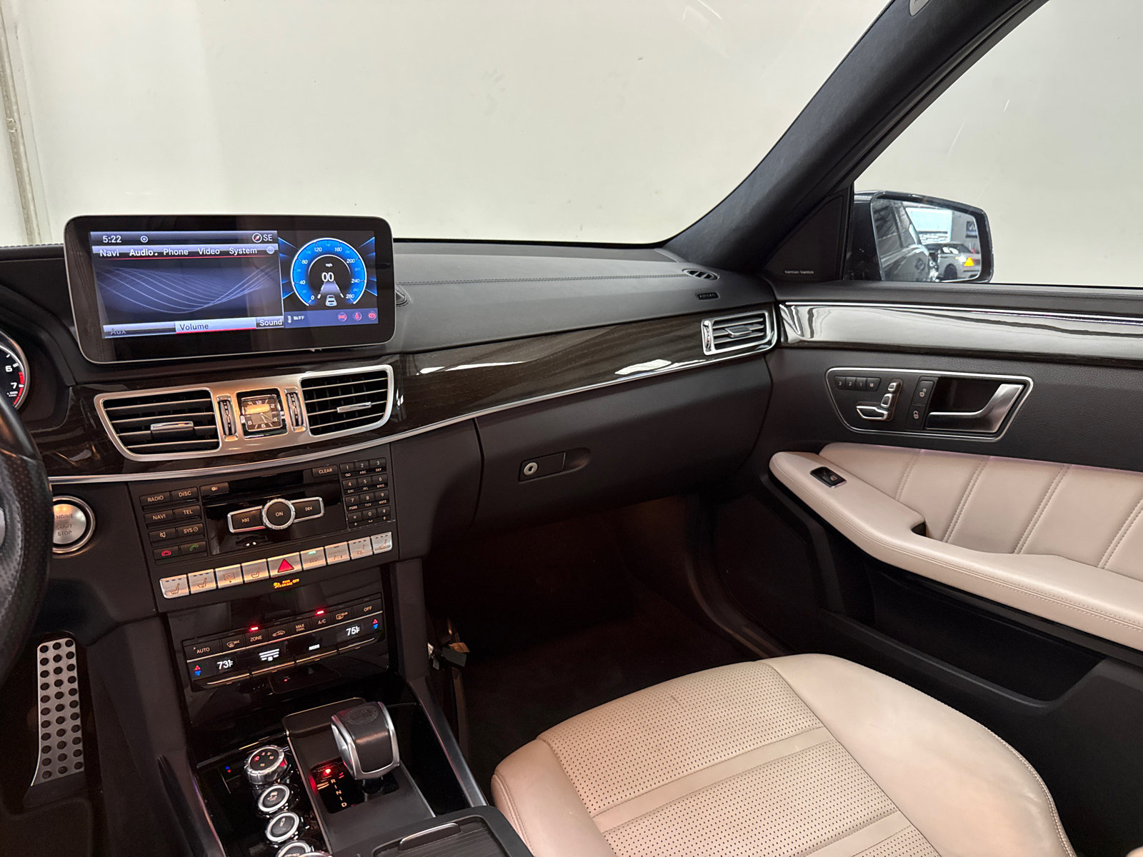 Used 2014 Mercedes-Benz E 63 AMG 4MATIC Sedan image 12