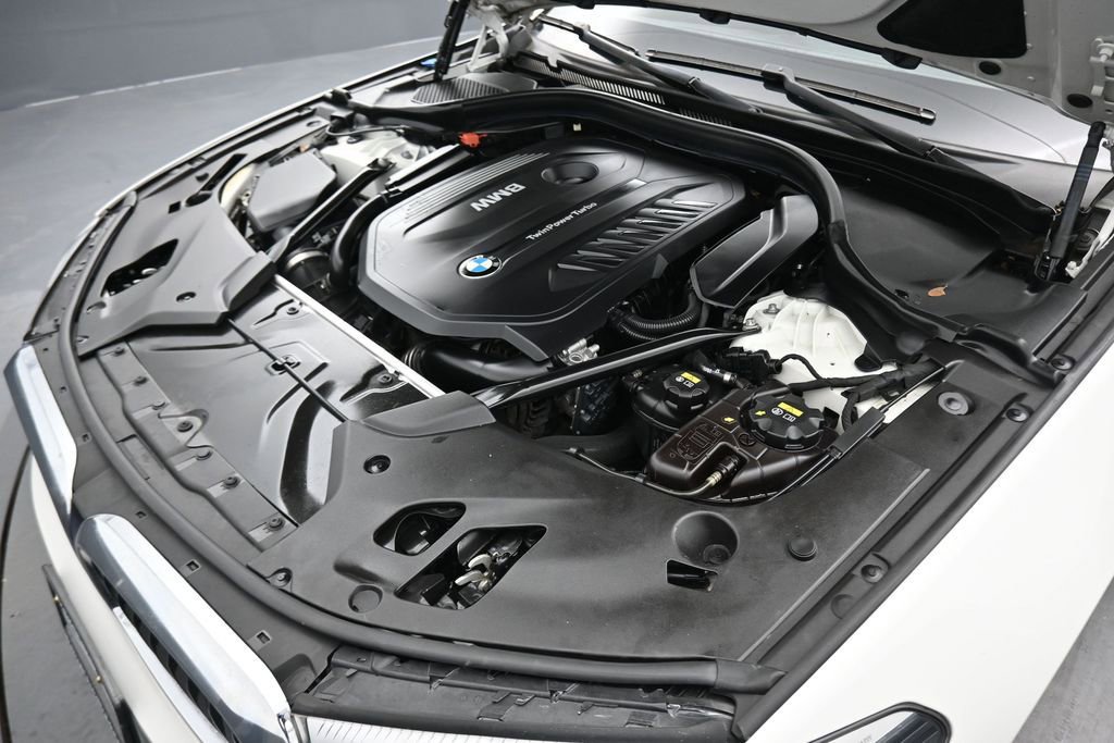 Used 2018 BMW 540i xDrive AWD/4WD image 50