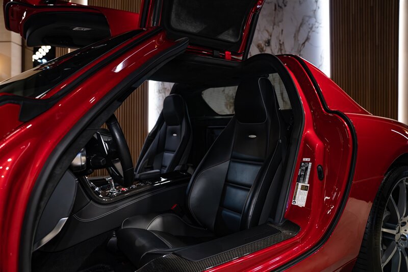 Used 2011 Mercedes-Benz SLS AMG Coupe image 12