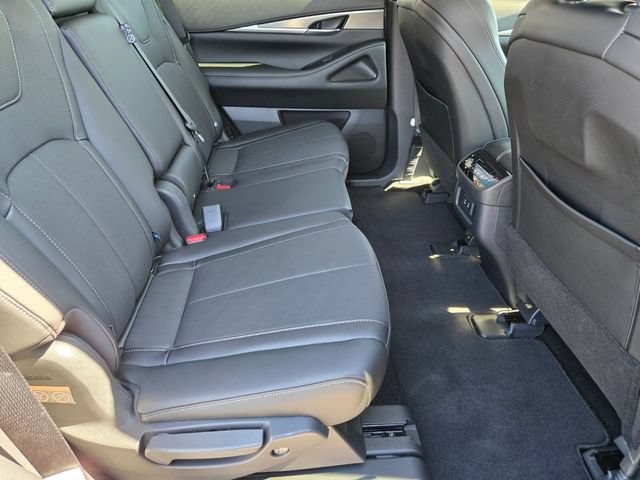 Certified 2026 INFINITI QX60 Pure w/ Cargo Package AWD/4WD image 20
