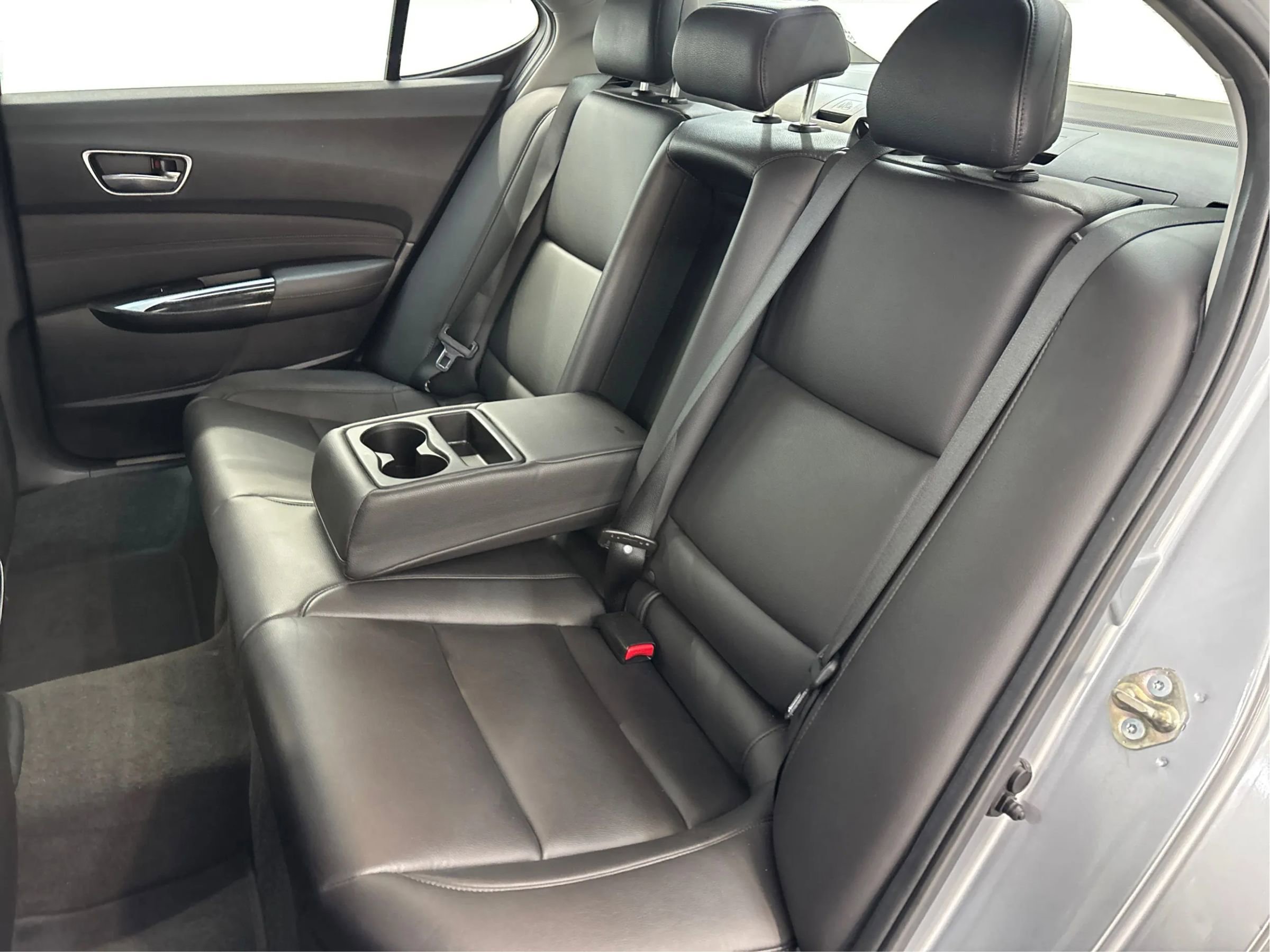 Used 2020 Acura TLX image 14