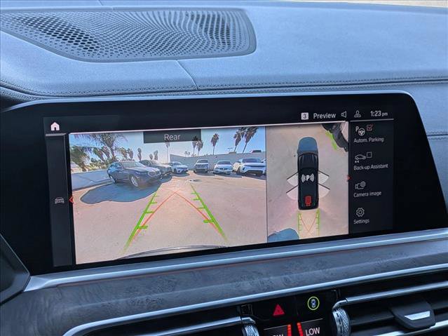 Used 2022 BMW X5 xDrive40i w/ Parking Assistance Package image 13