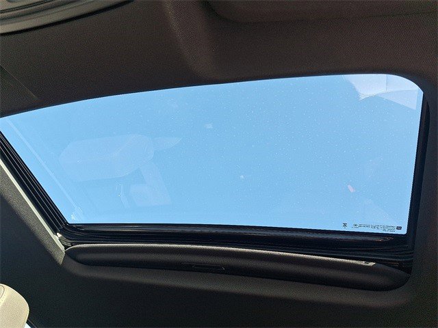 Certified 2025 Chevrolet Silverado 1500 ZR2 w/ Technology Package image 13