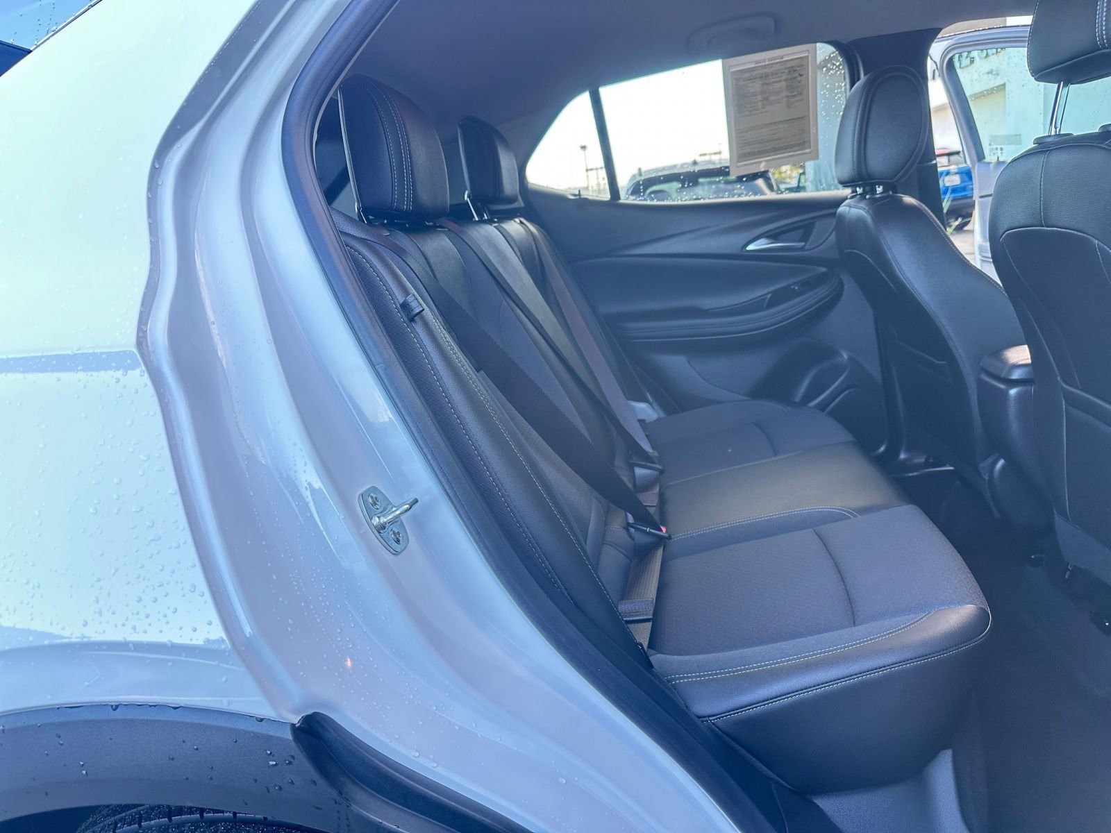 Used 2025 Buick Encore GX Preferred image 39