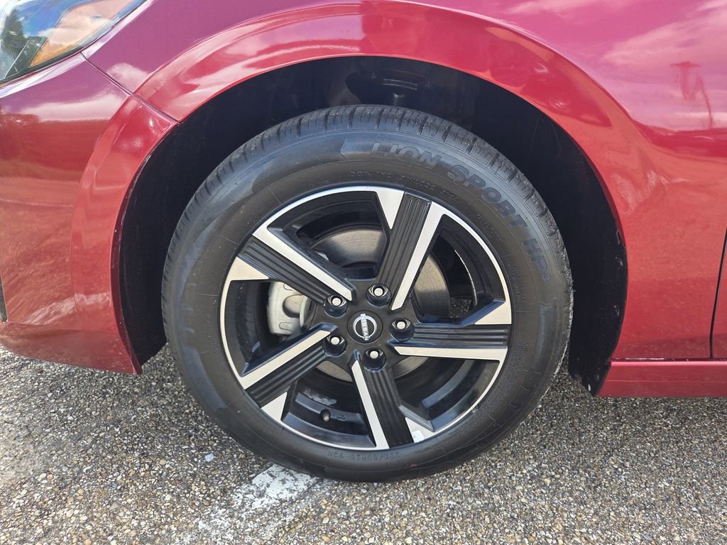 Used 2024 Nissan Sentra SV FWD image 26