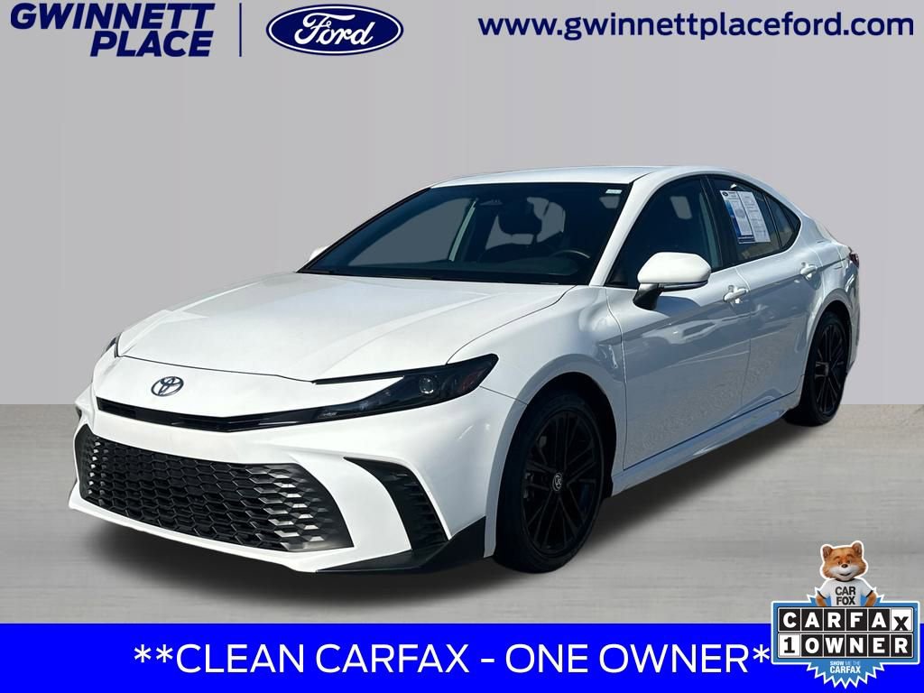 Used 2025 Toyota Camry SE
