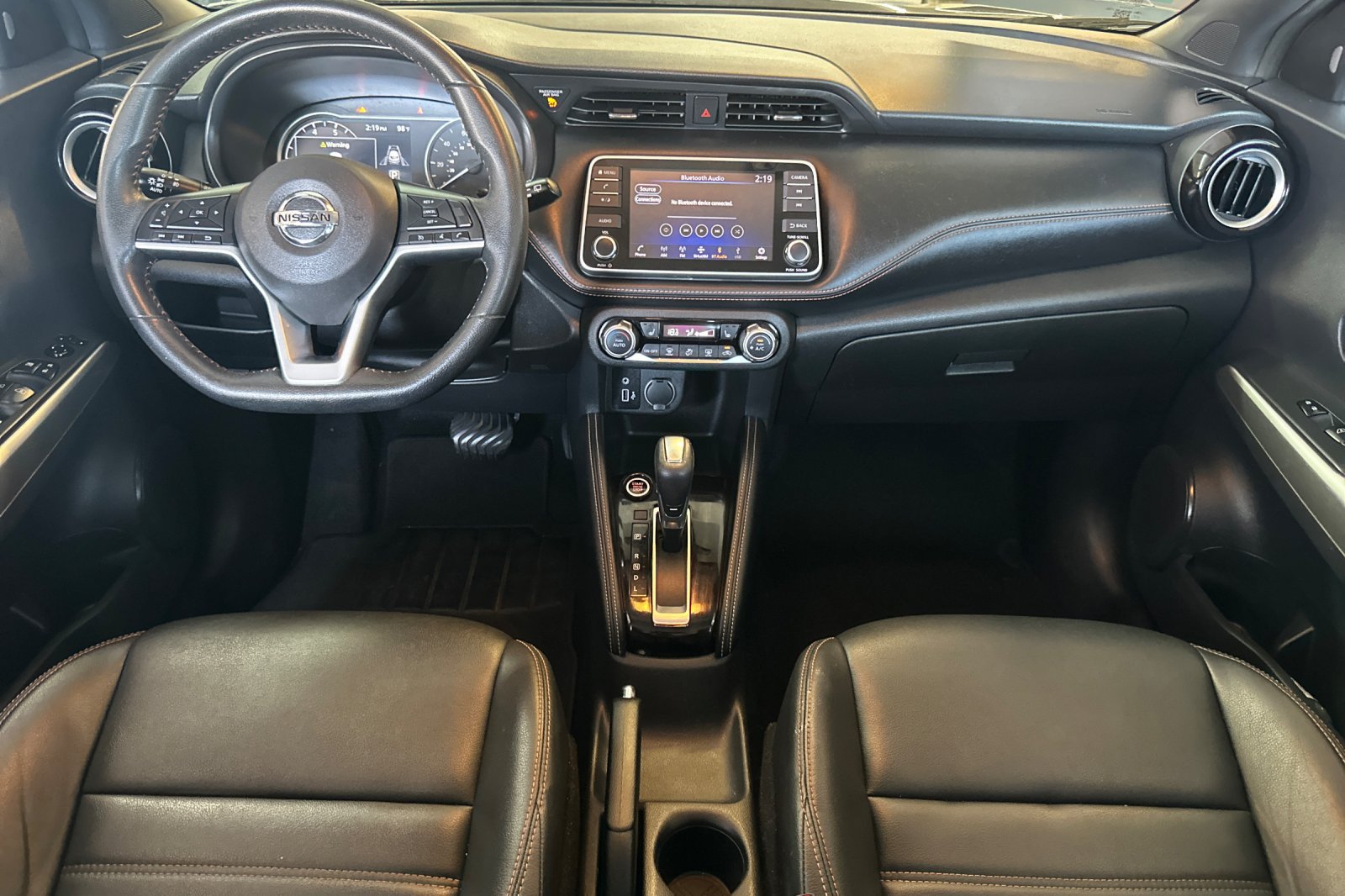 Used 2020 Nissan Kicks SR FWD image 13